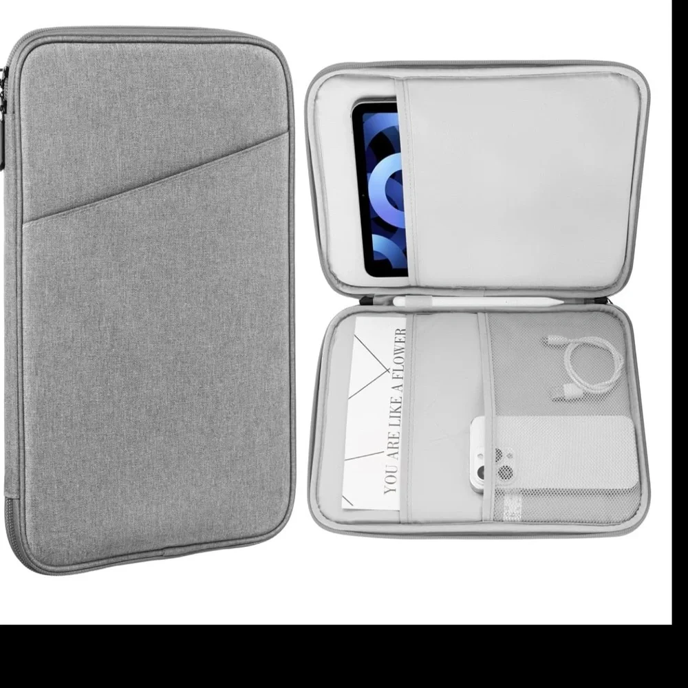 NWOT light gray 9-11 Inch Tablet Sleeve Bag